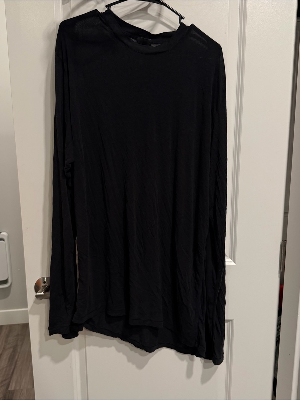 SKIMS Black Long Sleeve Shirt Women’s Size Medium Tunic Length